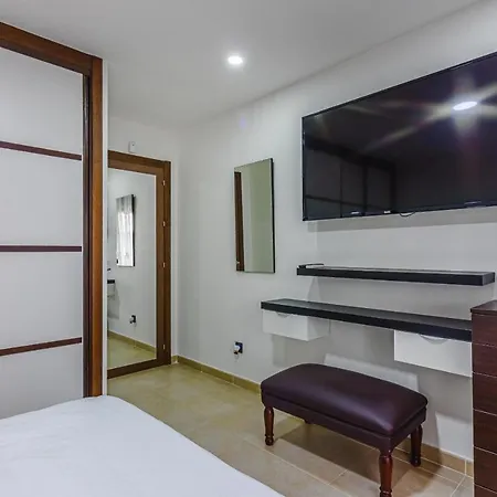 El Mocan 1 Bedroom
